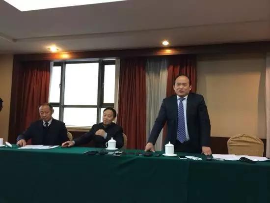 湖北首富1桶金,湖北首富破产入狱