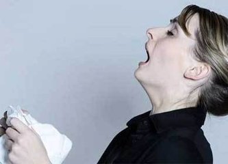 鼻炎不治危害,鼻炎不可怕用两种药