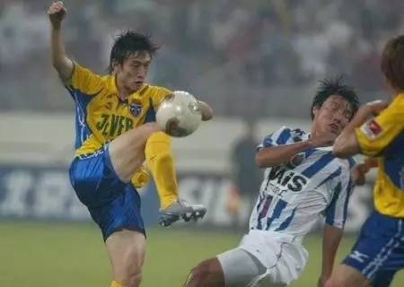 川粤同盟这些人都曾在广东和四川留下属于他们的足球印记