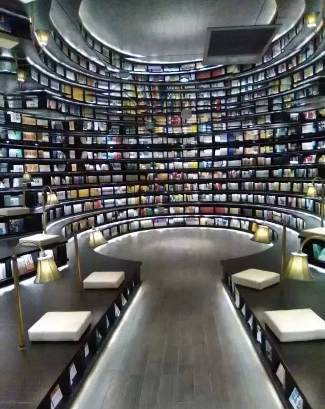 中国最美书店海岱楼钟书阁,杭州最美书店钟书阁