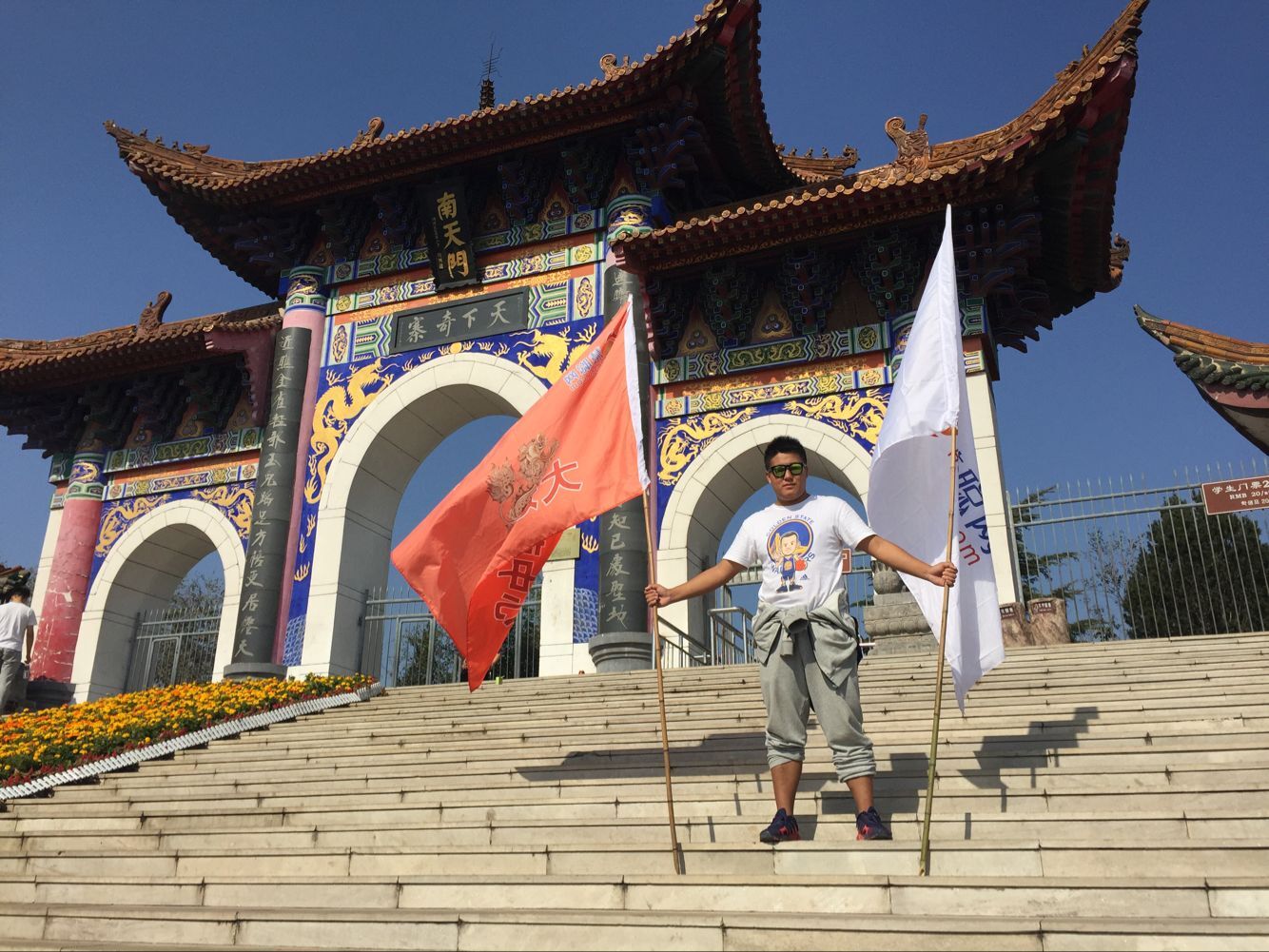 石家庄打工一天收入216元,石家庄人的真实工资收入有多少呢