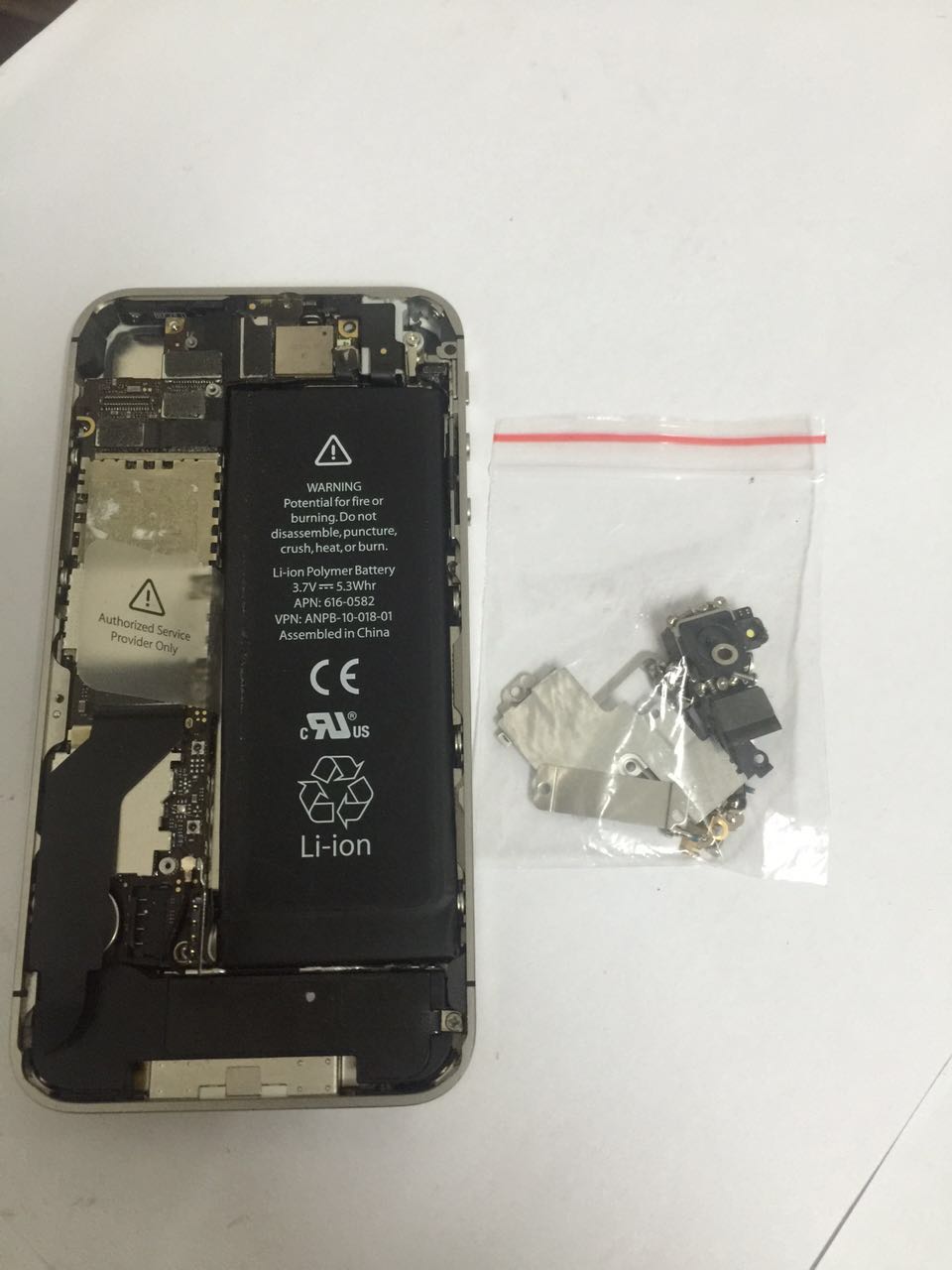 苹果4s更换主板视频教程,苹果4s主板图解超详细