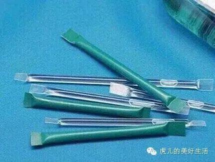 液体化妆品必须托运吗,液体化妆品可以不托运吗