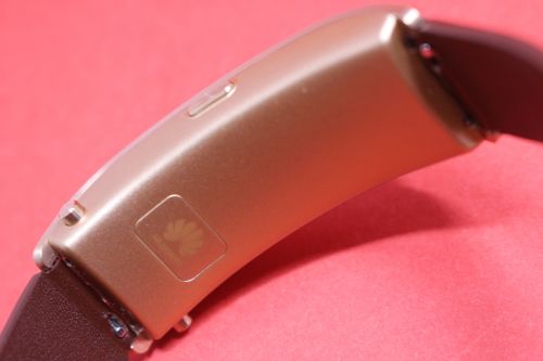 华为手环b3测评,商务人士华为手环b6