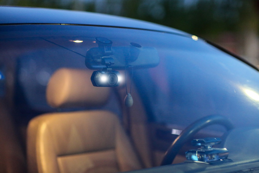 爱国者d1行车记录仪测评,爱国者记录仪d66说明书