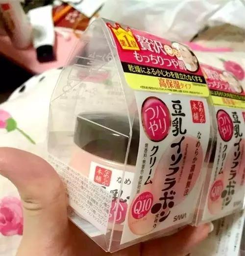 莎娜豆乳哪个系列好用,sana莎娜豆乳高保湿乳液