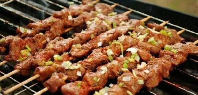 谁能有我毒？我的“深夜毒霸”称号可不是浪得虚名