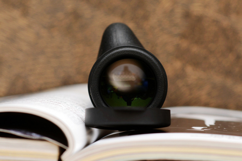 对面妹纸动态全掌握，10X42倍的望远镜体验