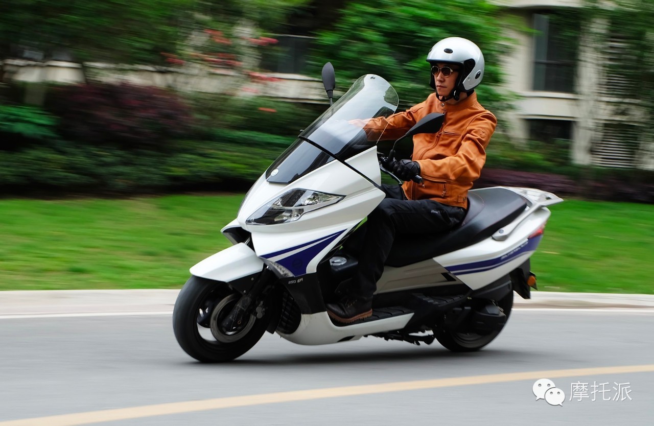 全国首测2016款银刃-刃在烧