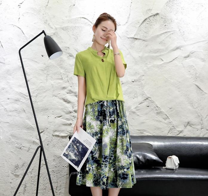 棉麻裙子套装，以质朴之色，点缀美丽梦想！