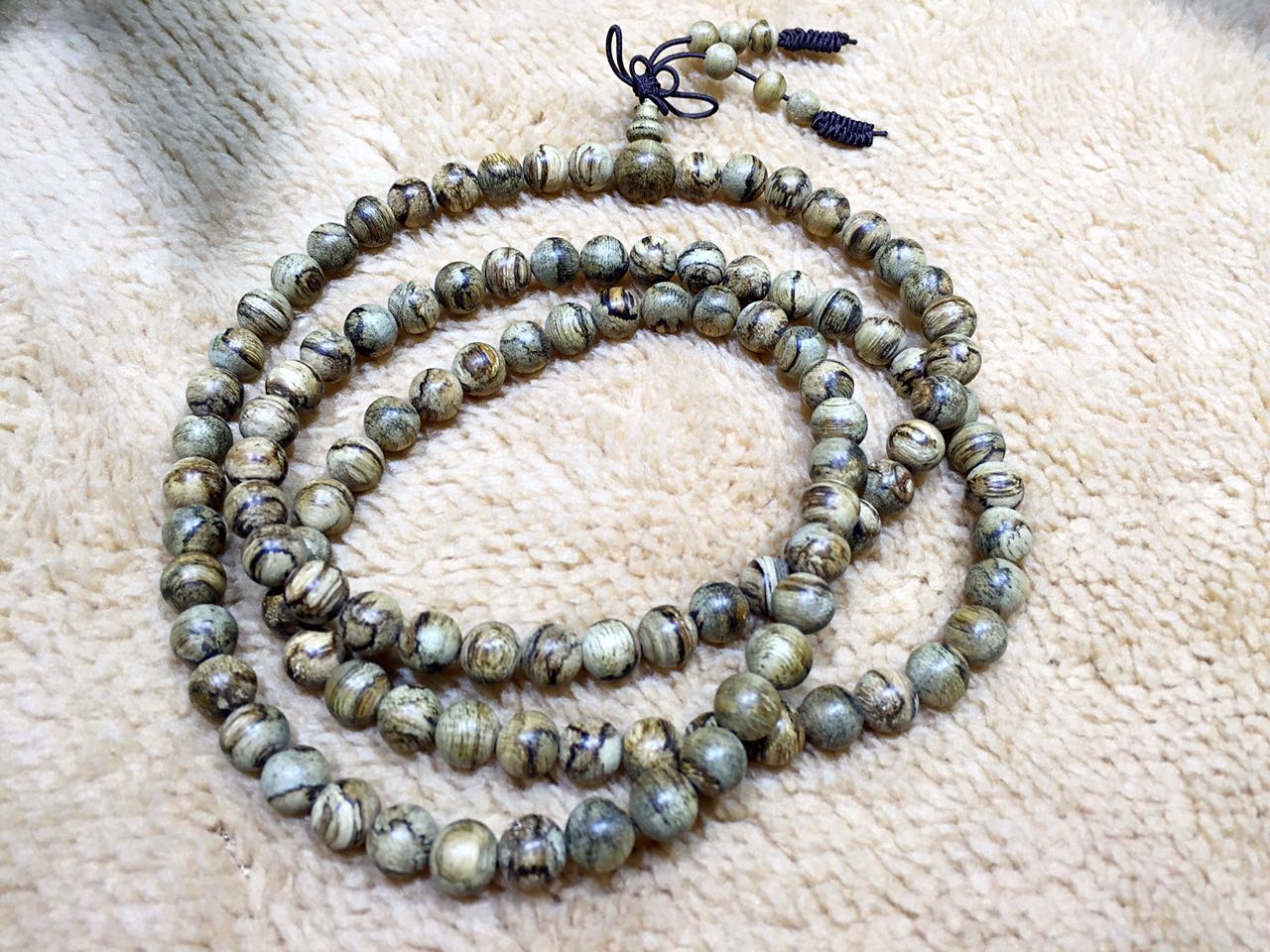 沉香精品值得收藏吗,沉香最值得收藏的价值