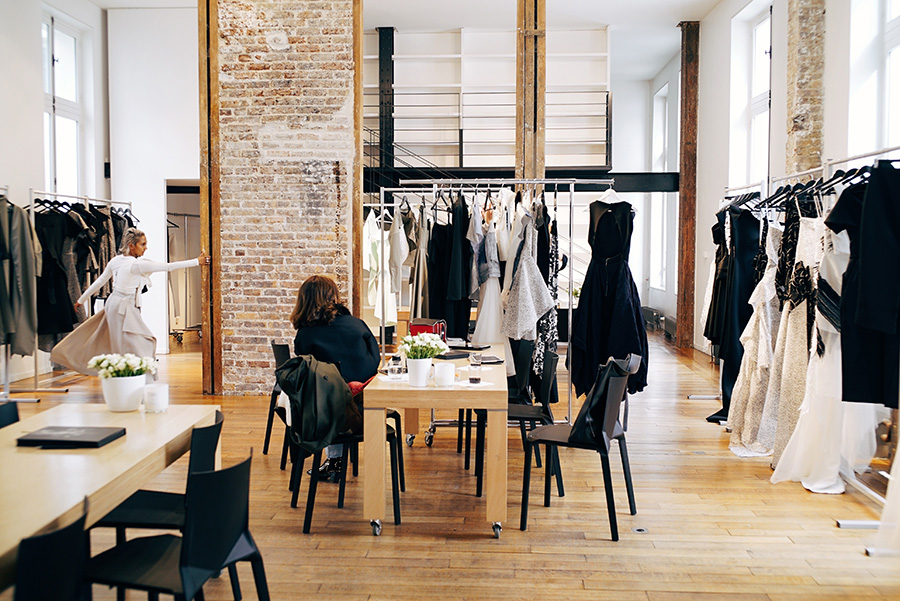 12月“创意集结号”将登陆成都，我们专访了连卡佛首席品牌官JoannaGunn