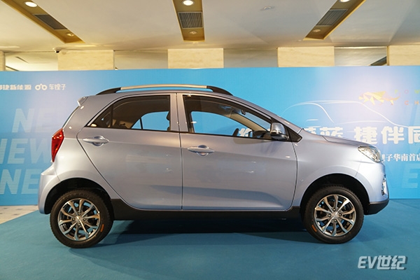 御捷小型四座新能源汽车,御捷新能源车系大全价格