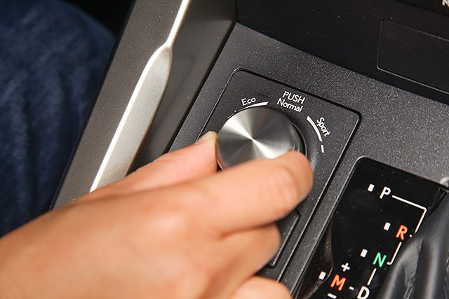 雷克萨斯nx2002018款说明,2016款雷克萨斯nx200驾驶感受