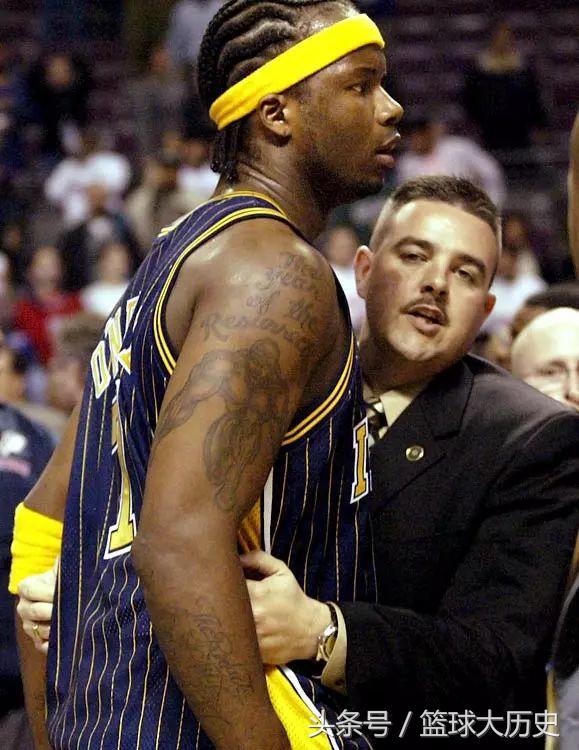 邓肯加内特奥尼尔常年全明星首发,奥尼尔巅峰时期集锦邓肯