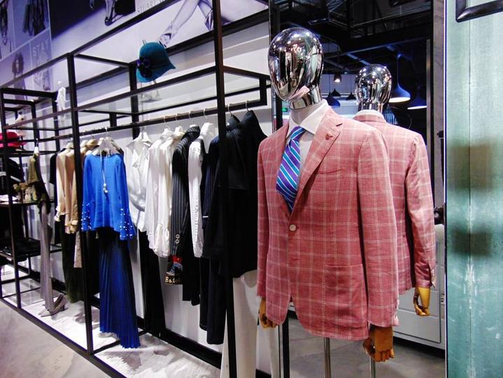 鍝堥噷鐜嬪瓙鑻变鸡瑗胯,鍝堥噷鐜嬪瓙瑗胯