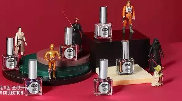 秋冬好看的指甲色,秋冬最适合的指甲油颜色多色搭配