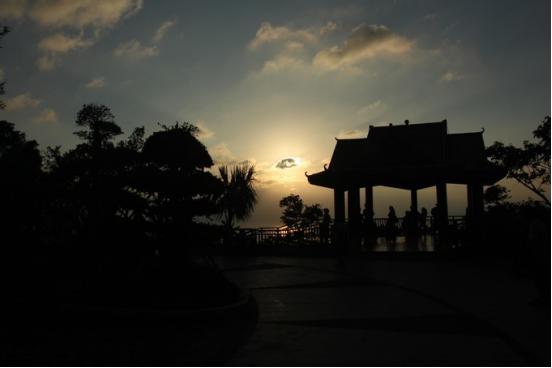 三亚吃喝玩乐亲身攻略——两匹北方的大姑娘吃喝玩乐在三亚