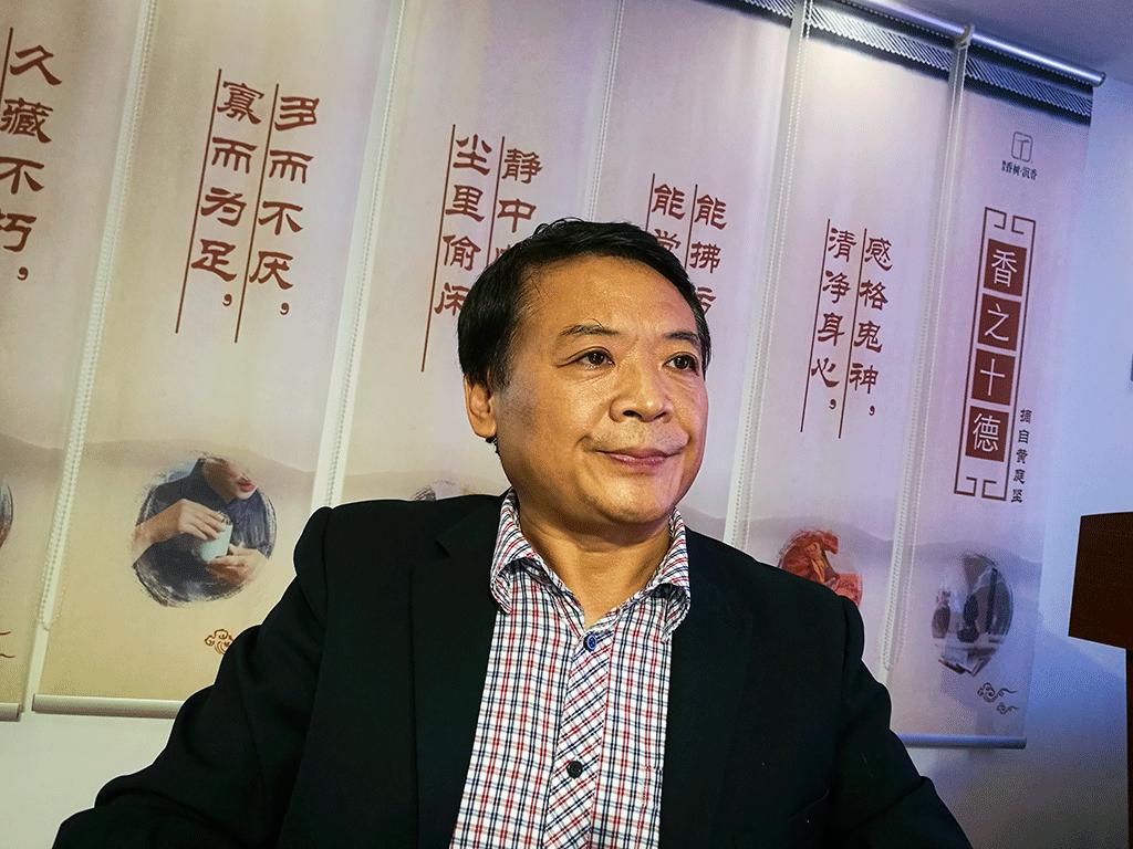 花间一缕魂，随风信邈邈——“闻香识海南”香烟缭绕余韵长