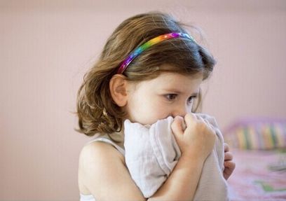 宝宝喜欢掐人了，如何应对TA的举动？