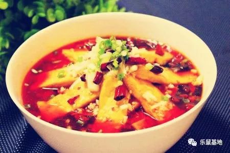 “水煮”：不要被寡淡的名字迷惑，麻辣香醇才是真正的我