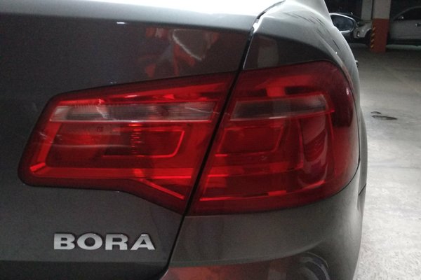 2013款大众宝来1.6自动天窗舒适版,2013新款宝来1.6自吸正时是链条吗