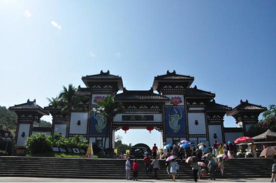 三亚吃喝玩乐亲身攻略——两匹北方的大姑娘吃喝玩乐在三亚