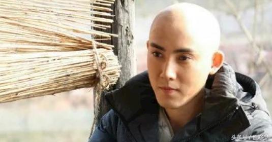 明星同款中戏羽绒服,明星同款中戏大衣