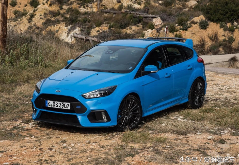 福特福克斯rs16款和18款区别,最新款福克斯rs是几几年的
