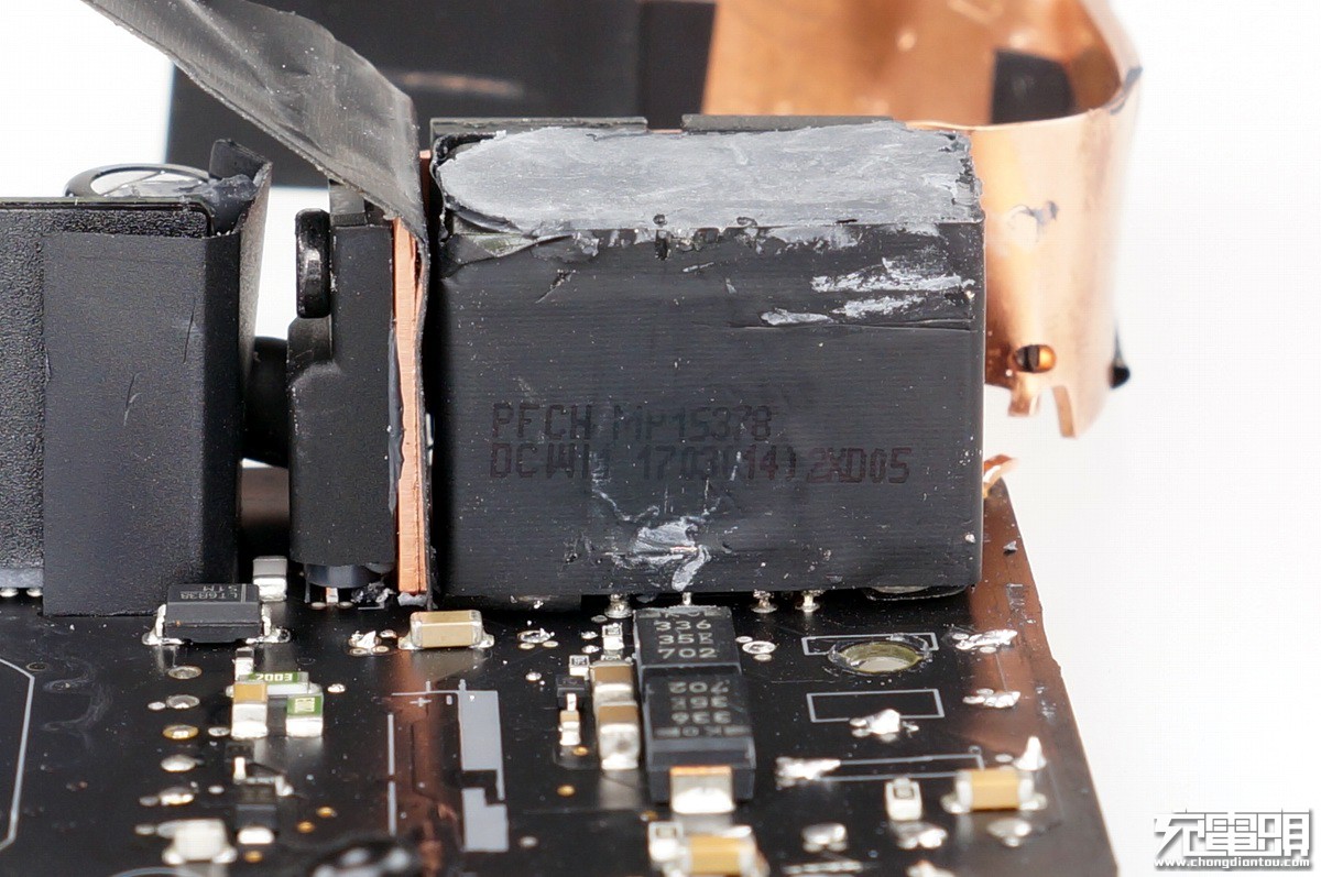 苹果87w充电器原装测评,苹果原装pd充电器66w超级快充