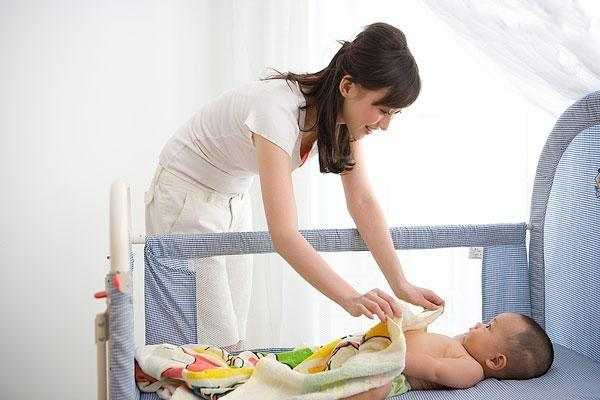 宝宝如此钟爱“无敌的小被被”，妈妈们已徘徊在崩溃的边缘