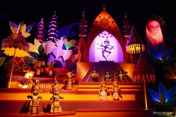 香港迪士尼乐园攻略英文,香港迪士尼乐园攻略300字