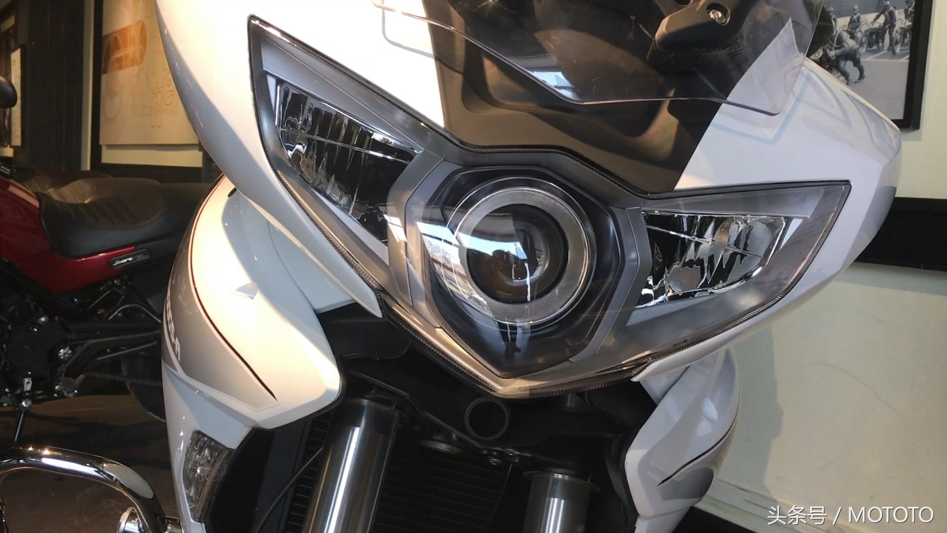 贝纳利300巡航车价格,贝纳利300巡航摩托车报价