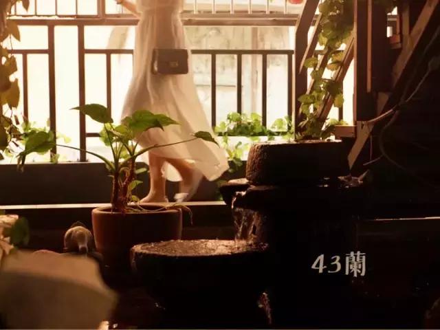 三亚鲜花网红打卡咖啡厅,三亚海边最近咖啡厅