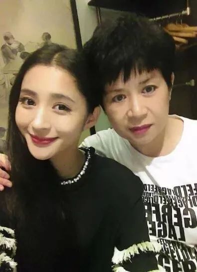 鍋囩潾姣涘彉鏍蜂簡瑙嗛,鍋囩潾姣涚幇鍦ㄥ彉鏍蜂簡