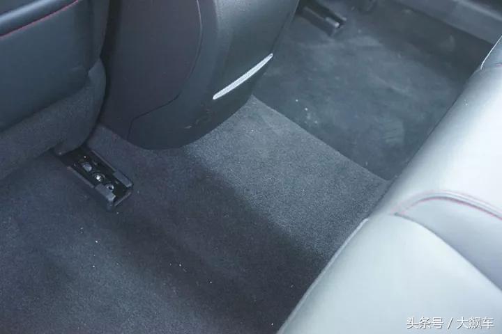 13款天籁移动大沙发,拆天籁沙发