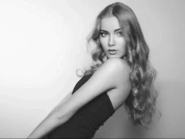 ps手绘花朵教程,ps手绘效果的线条宽窄怎么调整