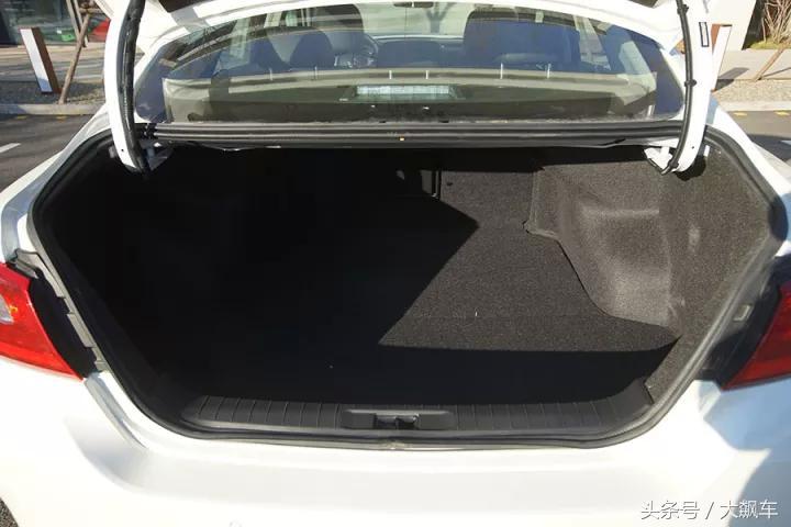 13款天籁移动大沙发,拆天籁沙发