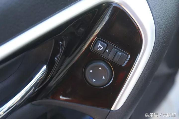 13款天籁移动大沙发,拆天籁沙发