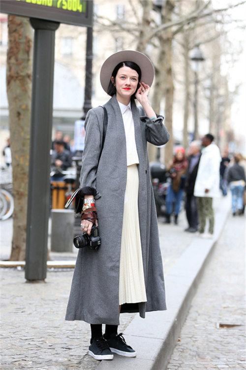 冬天连衣裙不粘毛百搭显瘦,赖床连衣裙搭配