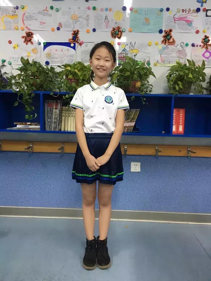 今年学校最流行的校服,最好看的春夏秋冬校服