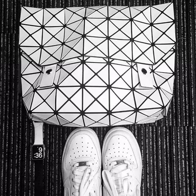 来日本带什么礼物,中国游客日本扫货