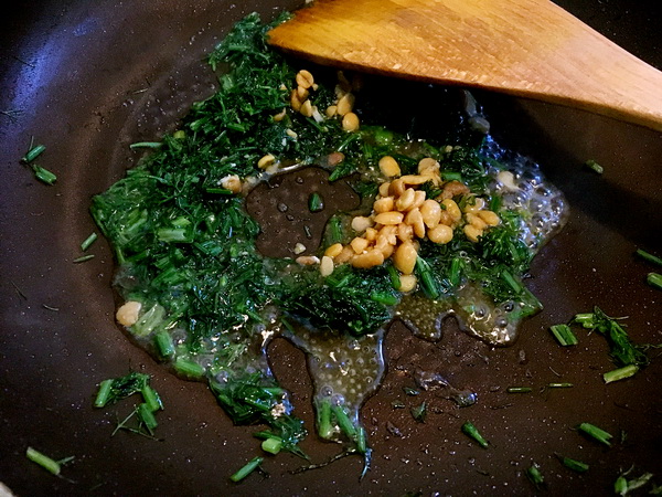 我对带鱼说，辞到水中的工作，用茴香令你升华