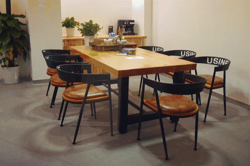 24小时、以旧换新……南京这8大特色书店，去了就不想离开