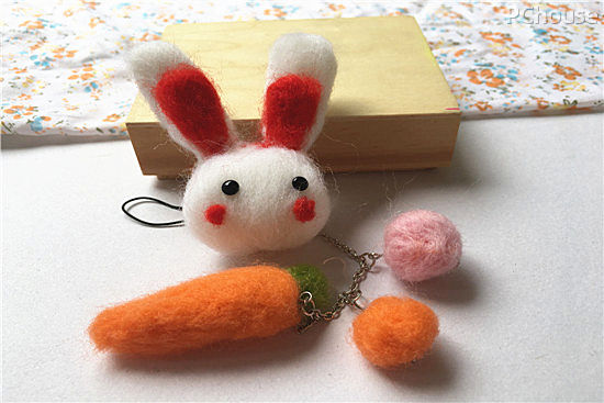 兔子毛绒挂件diy,diy羊毛毡钥匙扣小熊