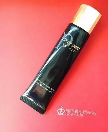 多云的天气还用擦防晒吗,谁说下雨不能带伞