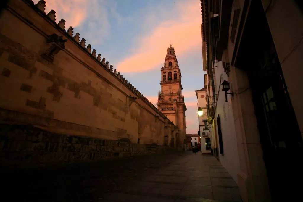 节日氛围渐浓，来西班牙买买买！