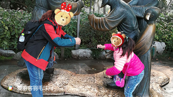 跟羽毛球有关的挂件,有什么羽毛球挂件推荐