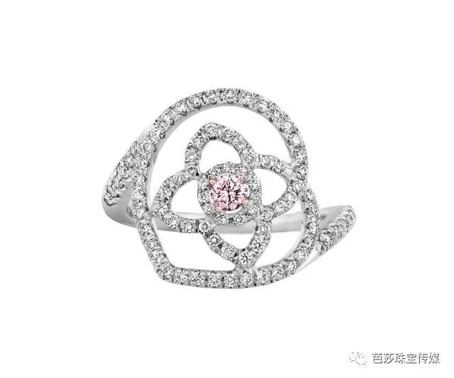 女星们热宠的disco风该戴什么珠宝？Party季绝对帮到你！