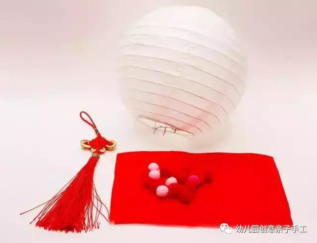 幼儿园元旦手工制作：鞭炮灯笼卡纸舞龙等，8个教程“年味”十足